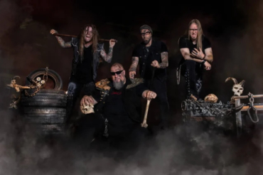 RAGE: banda anuncia dois novos guitarristas e agora é um quarteto novamente