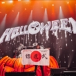 E lançou hoje o Live At Budokan, disco ao vivo do Helloween