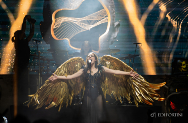 Beyond The Black, SetYøurSails e Seraina Telli ao vivo em Berlim: uma noite de contrastes, intensidade e poder feminino