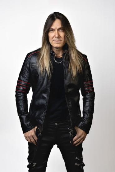 Edu Falaschi revela capa e tracklist de MI’RAJ, capítulo final da trilogia iniciada com Vera Cruz e Eldorado