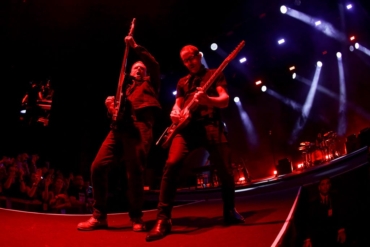 Muita emoção e intensidade com uma noite de Bryan Adams na Vibra SP