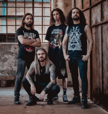 Válvera Lança Unleashed Fury Numa Festa com Amigos, Família e Fãs