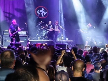 D.R.I. e Ratos de Porão dão aula de Crossover no Circo Voador