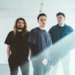 Senna retorna com single Out Of The Blue